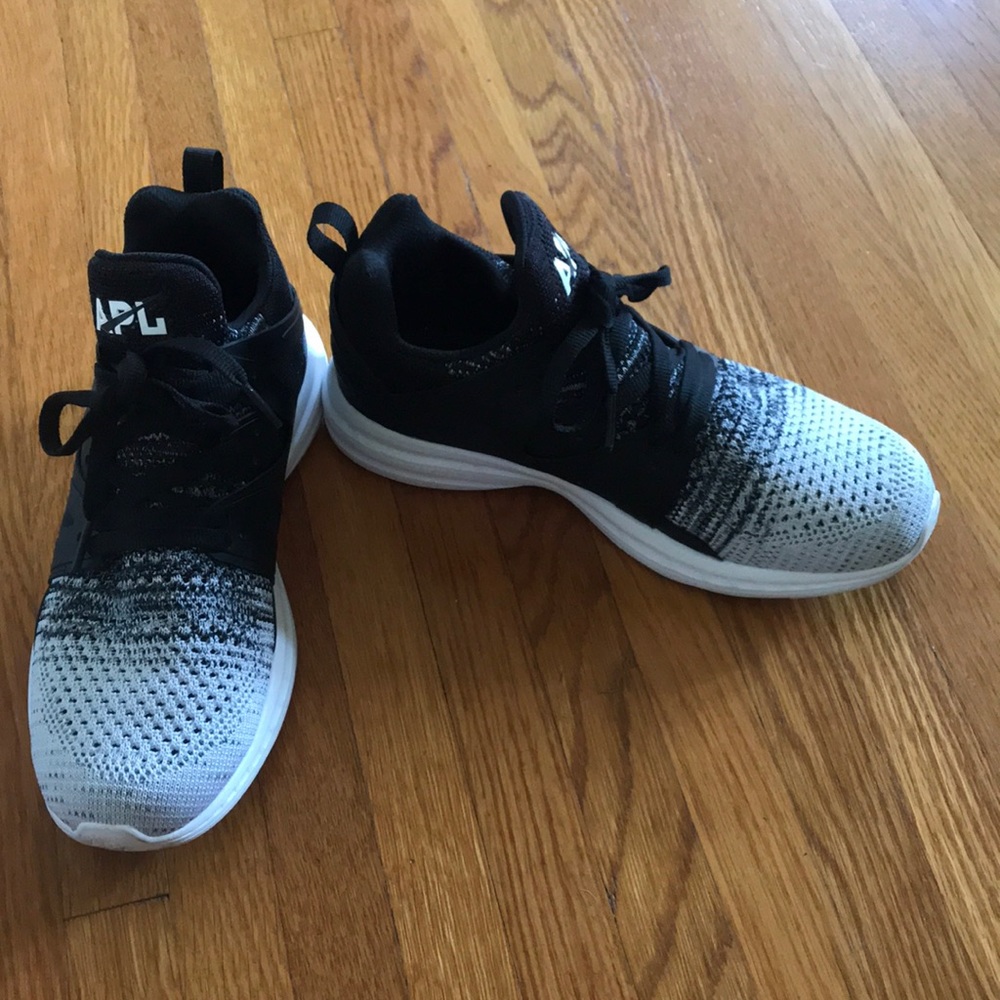 APL Techloom ascend black ombré trainers